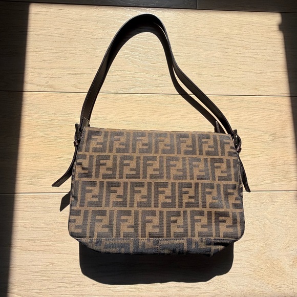 Authentic vintage Fendi mama baguette brown canvas FF - Picture 7 of 10